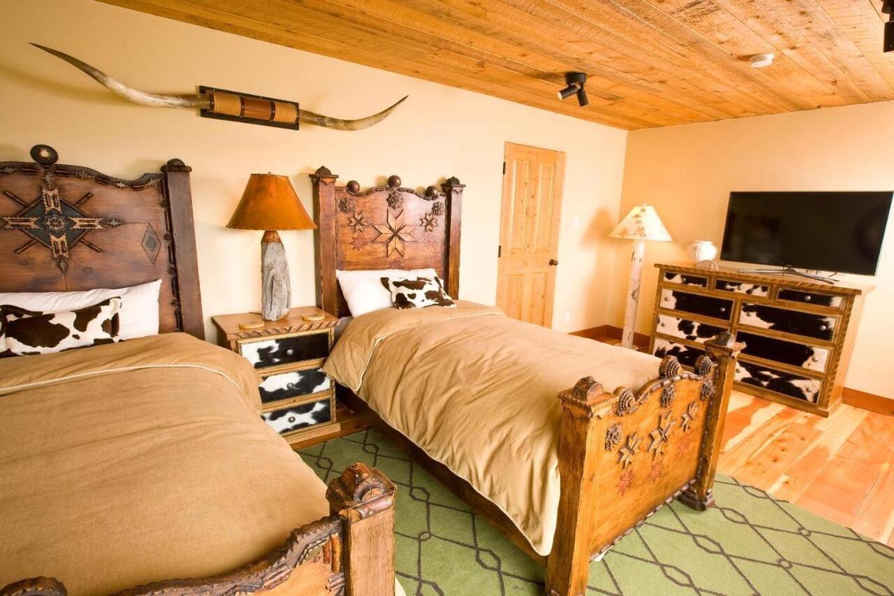 Spring Creek Ranch Hotel Jackson Bagian luar foto